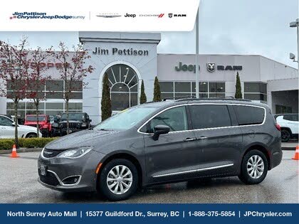 Chrysler Pacifica Touring L FWD 2017