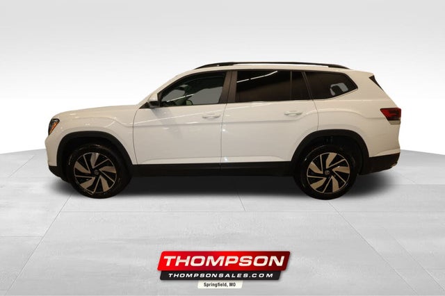 2024 Volkswagen Atlas SE FWD with Technology