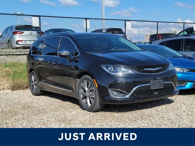 Chrysler Pacifica Limited FWD 2018