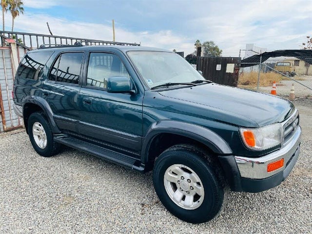 1997 Toyota 4Runner 4 Dr Limited 4WD SUV