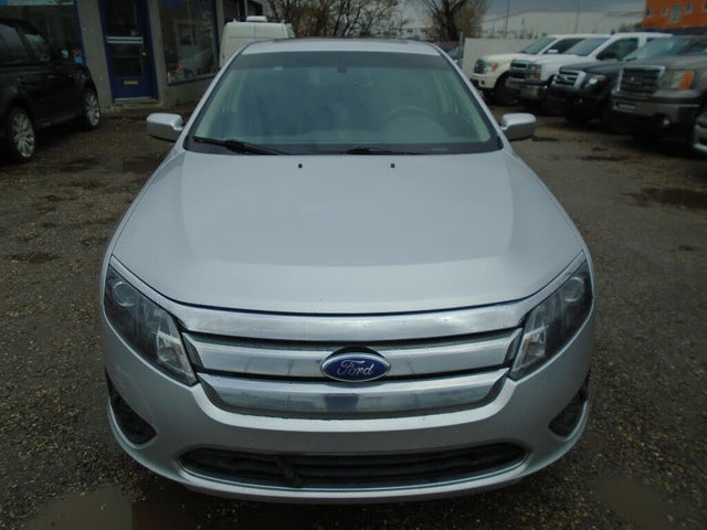 Ford Fusion SE 2012