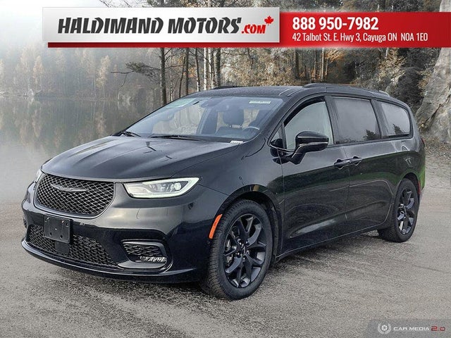 Chrysler Pacifica Limited FWD 2022
