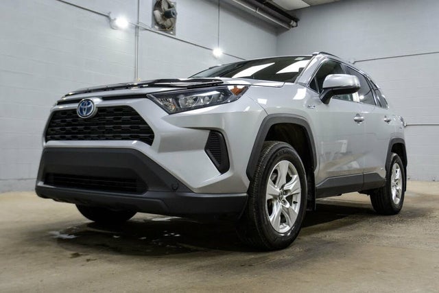 Toyota RAV4 Hybrid LE AWD 2021