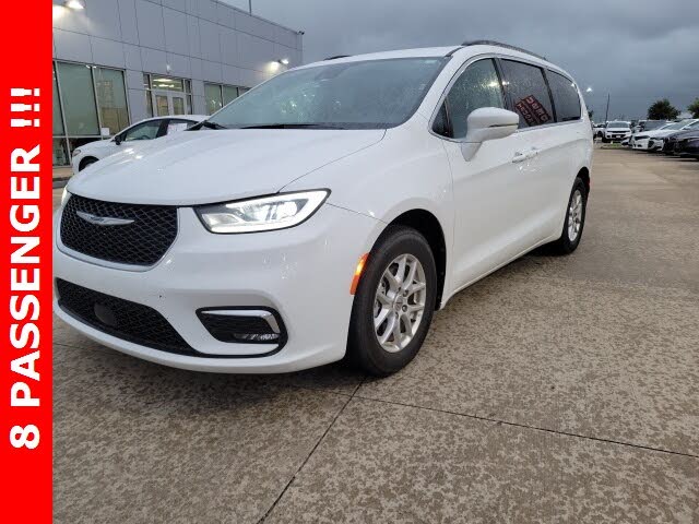 2022 Chrysler Pacifica Touring L FWD
