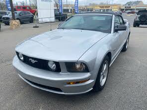 Ford Mustang GT Convertible RWD
