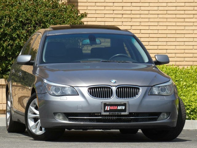 2009 BMW 5 Series 535i Sedan RWD
