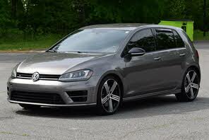 Volkswagen Golf R AWD with DCC and Navigation