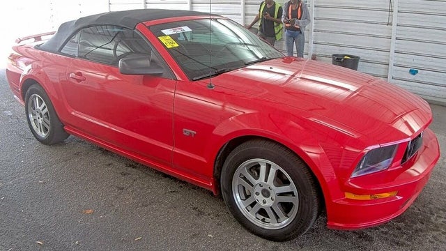 2005 Ford Mustang GT Premium Convertible RWD