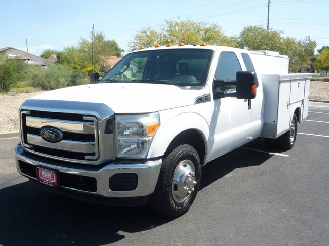 2016 Ford F-350 Super Duty Chassis