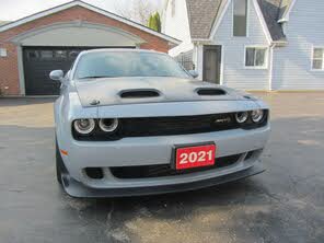 Dodge Challenger SRT Hellcat Redeye RWD