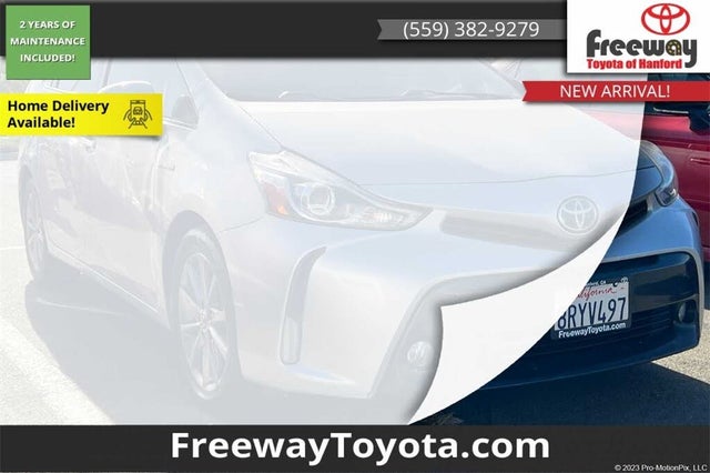 2017 Toyota Prius v Five FWD