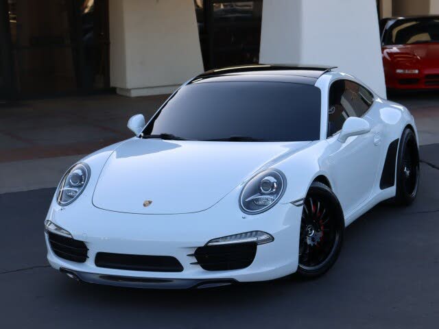 2013 Porsche 911 Carrera S Coupe RWD