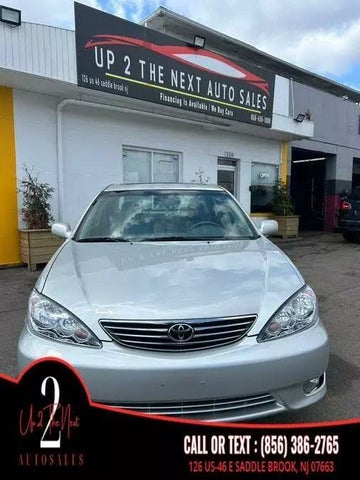2005 Toyota Camry XLE V6 FWD