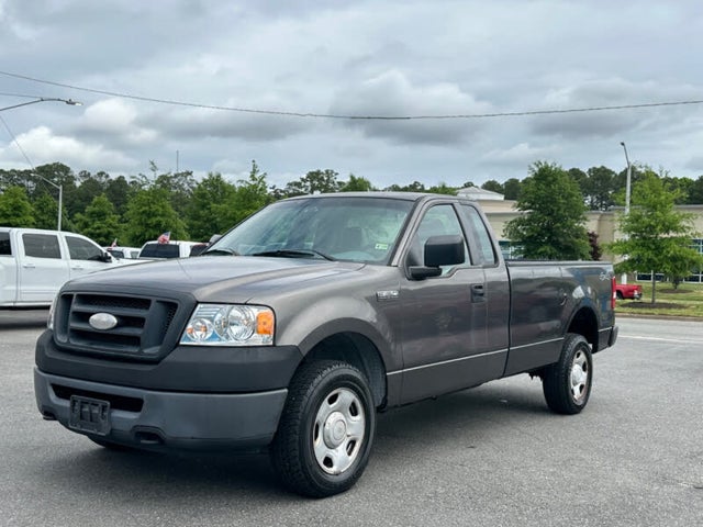 2007 Ford F-150 XL Long Bed 4WD
