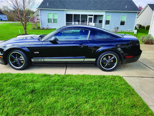 2007 Ford Mustang Shelby GT Coupe RWD