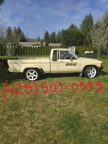 1985 Toyota Pickup 2 Dr Deluxe Extended Cab LB