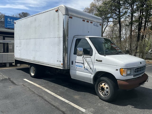 2001 Ford E-Series Chassis E-450 158 Cutaway RWD