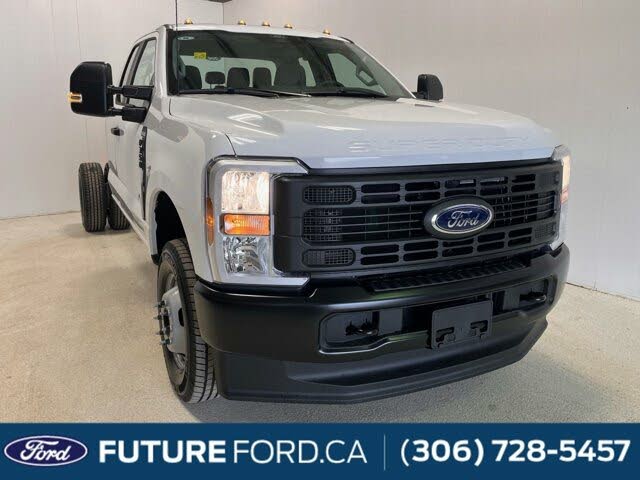 Ford F-350 Super Duty Chassis XL SuperCab DRW 4WD 2024