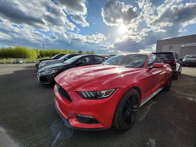 Ford Mustang EcoBoost Premium Coupe RWD 2015