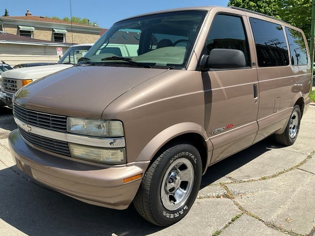 2002 Chevrolet Astro LS Extended AWD