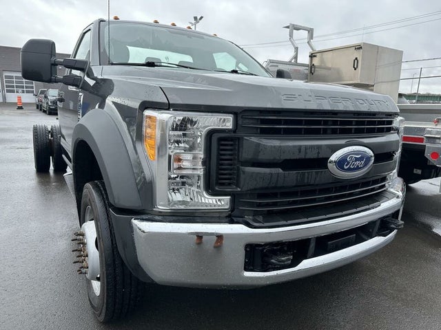 Ford F-550 Super Duty Chassis 2017