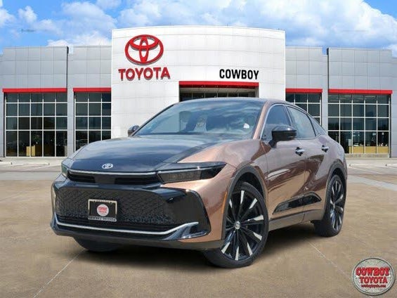 2023 Toyota Crown Platinum AWD