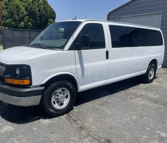 2012 Chevrolet Express 3500 1LS Extended RWD