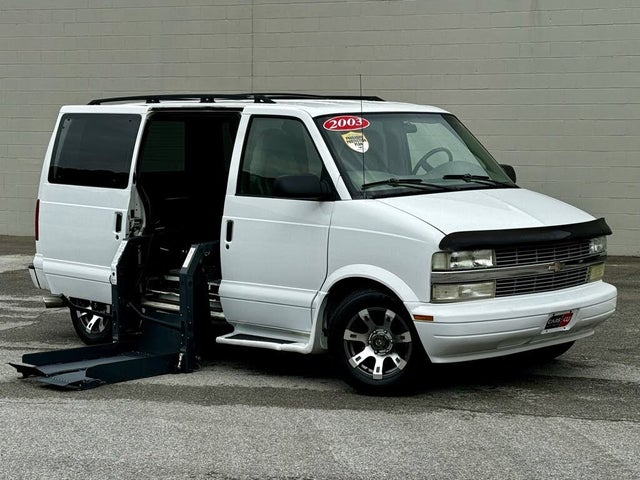 2003 Chevrolet Astro LS Extended RWD