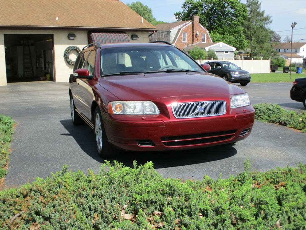 Used Volvo V70 2.4 for Sale (with Photos) - CarGurus