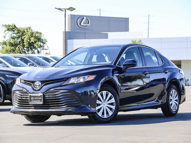 2020 Toyota Camry Hybrid LE FWD