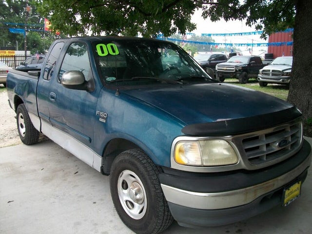 2000 Ford F-150 XL Extended Cab SB