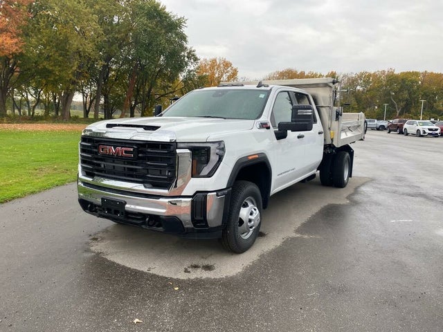 GMC Sierra 3500HD Chassis Pro Crew Cab 4WD 2024
