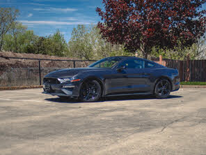 Ford Mustang GT Premium Fastback RWD