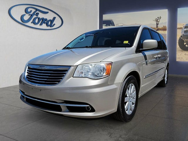 Chrysler Town & Country Touring FWD 2014