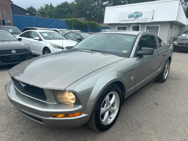2009 Ford Mustang V6 Premium Coupe RWD