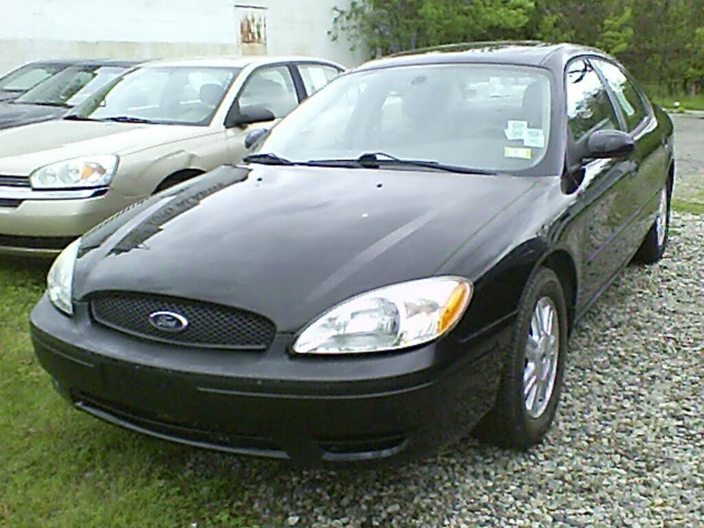 2005 Ford Taurus SEL