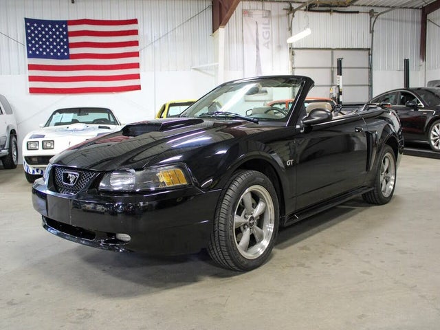 2001 Ford Mustang GT Deluxe Convertible RWD