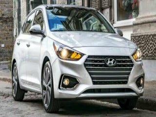 Hyundai Accent L 5-Door Hatchback FWD 2018