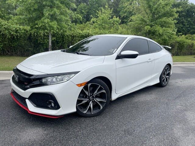 2018 Honda Civic Coupe Si with Summer Tires
