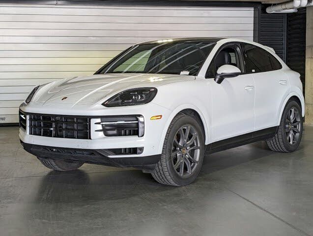 2024 Porsche Cayenne Coupe AWD