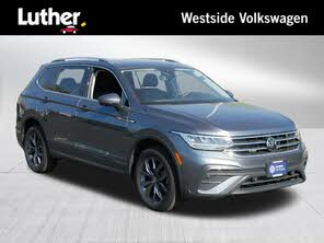 Volkswagen Tiguan SE 4Motion