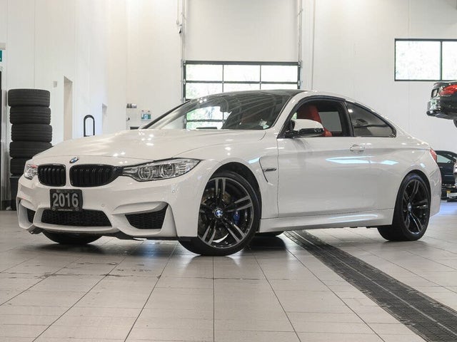 BMW M4 Coupe RWD 2016