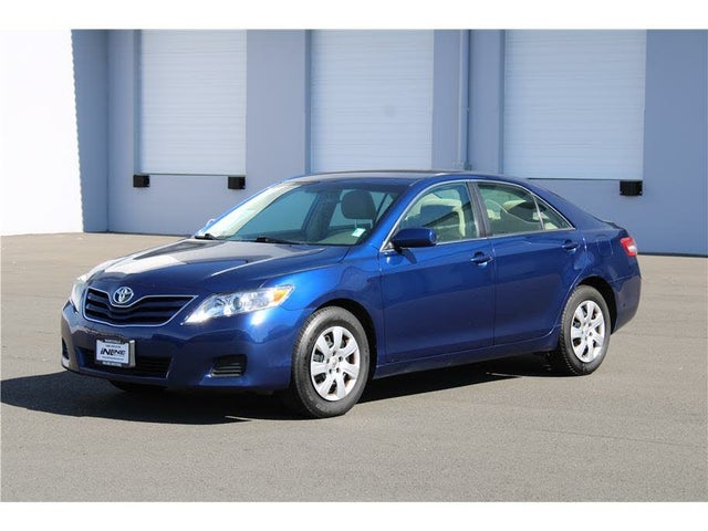 2010 Toyota Camry LE
