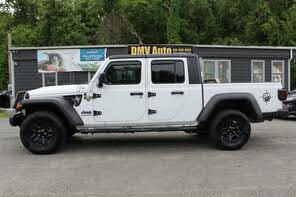 Jeep Gladiator Sport S Crew Cab 4WD