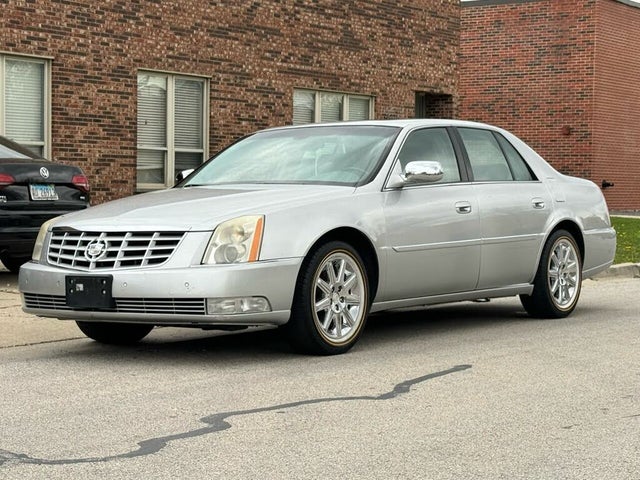 2011 Cadillac DTS Premium FWD