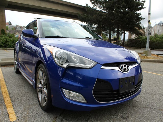 Hyundai Veloster FWD with Technology Package 2012