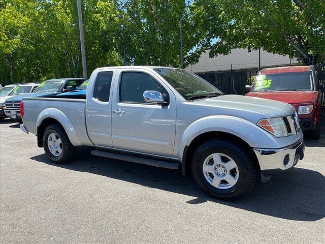 2005 Nissan Frontier 4 Dr LE 4WD King Cab SB