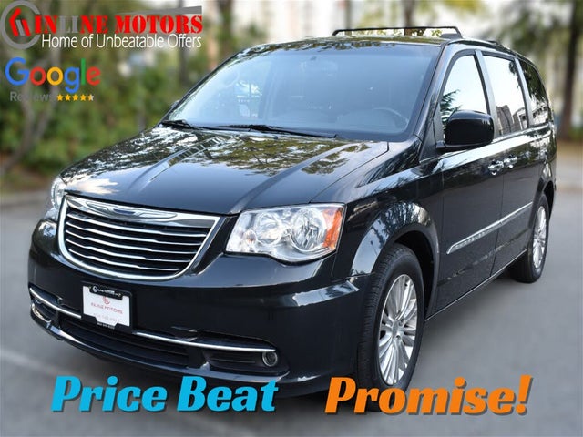 2015 Chrysler Town & Country Touring-L FWD