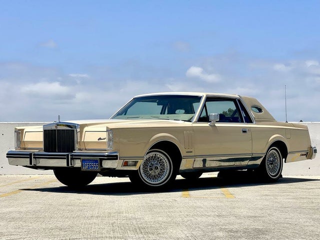 1983 Lincoln Mark VI Signature Coupe RWD