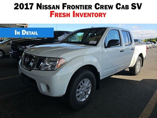 2017 Nissan Frontier SV V6 Crew Cab 4WD